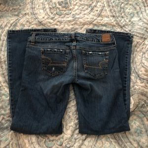 American Eagle 6S Boot Cut Jeans